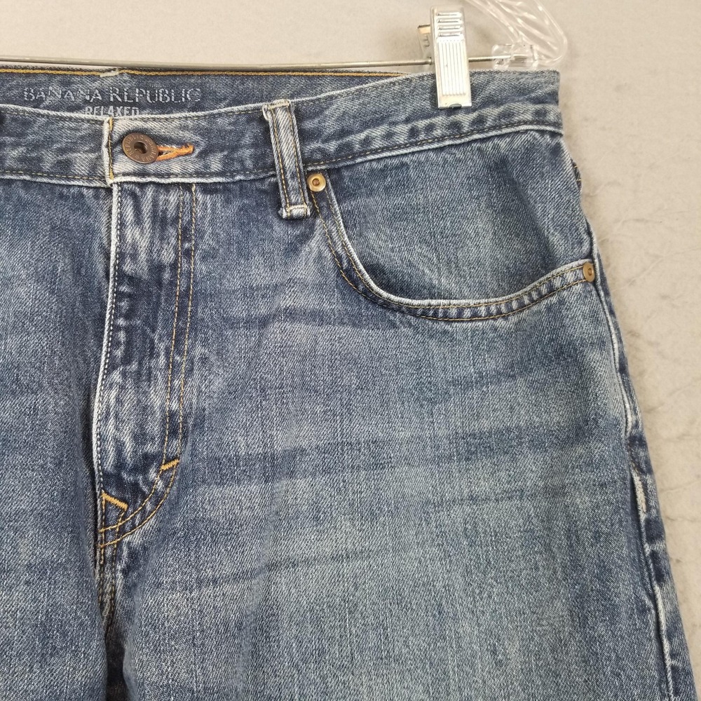 Banana Republic Relaxed Jeans Mens 33x30 Blue Medium Wash Straight Denim Pants - Picture 4 of 15